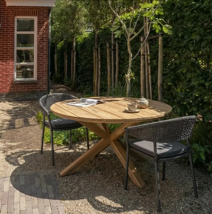 Kiro Garden Table