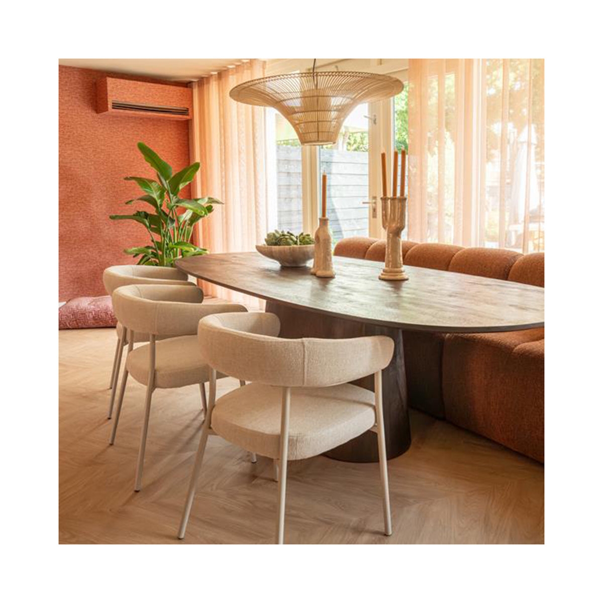 Aron oval 200×110 cm