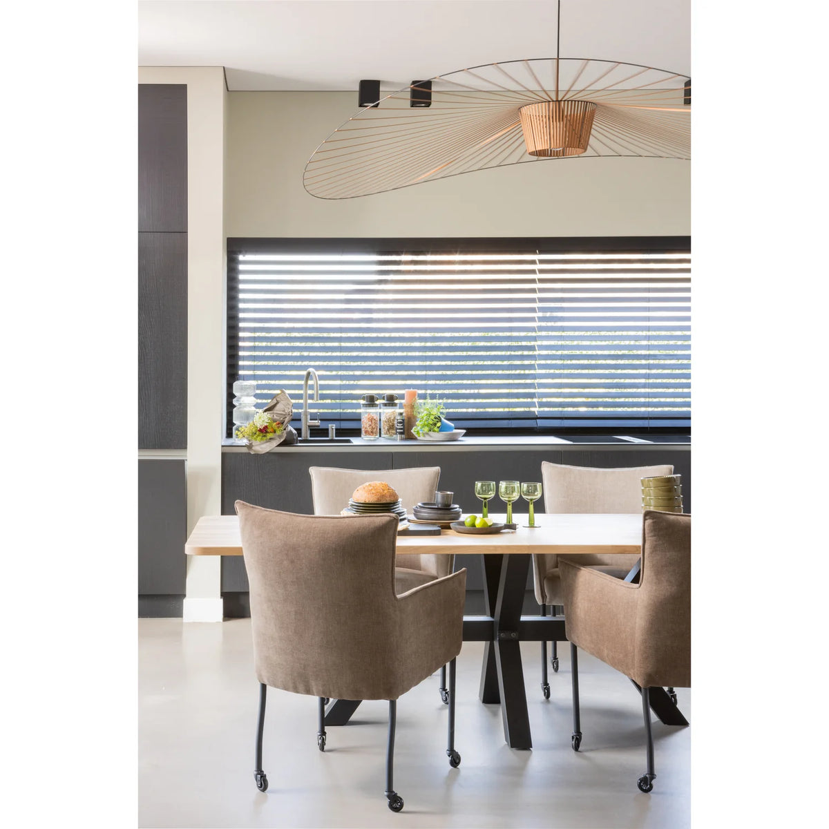 Combi-Tablo: XL & Zeeland leg 240 x 100 cm