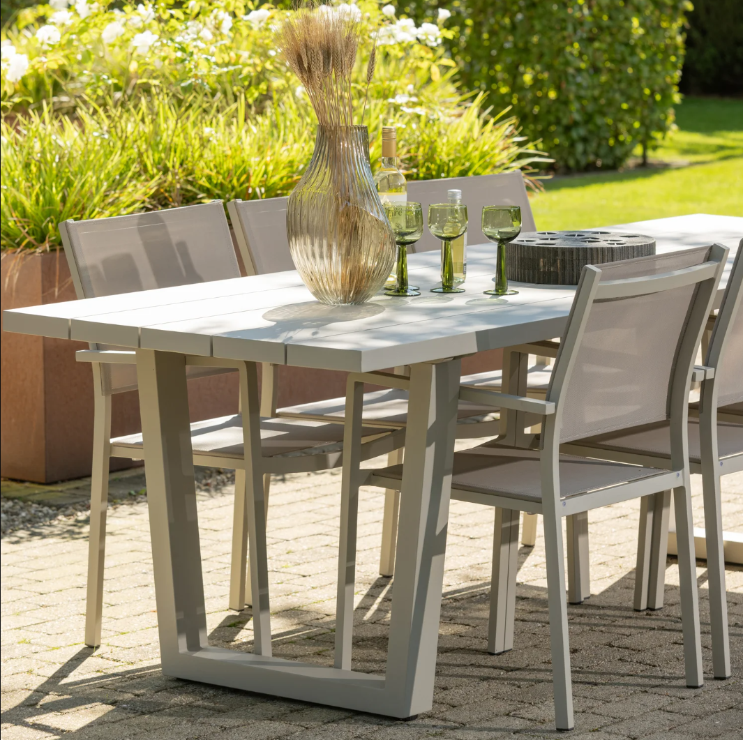 Bear Garden Table
