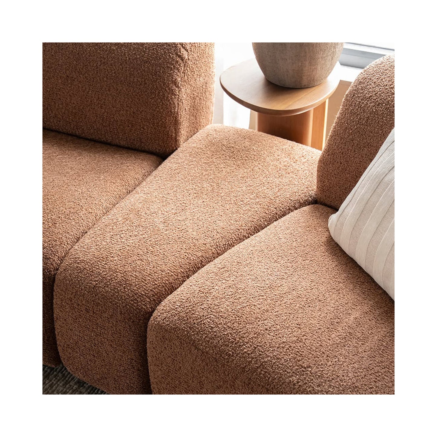 Marit modular corner