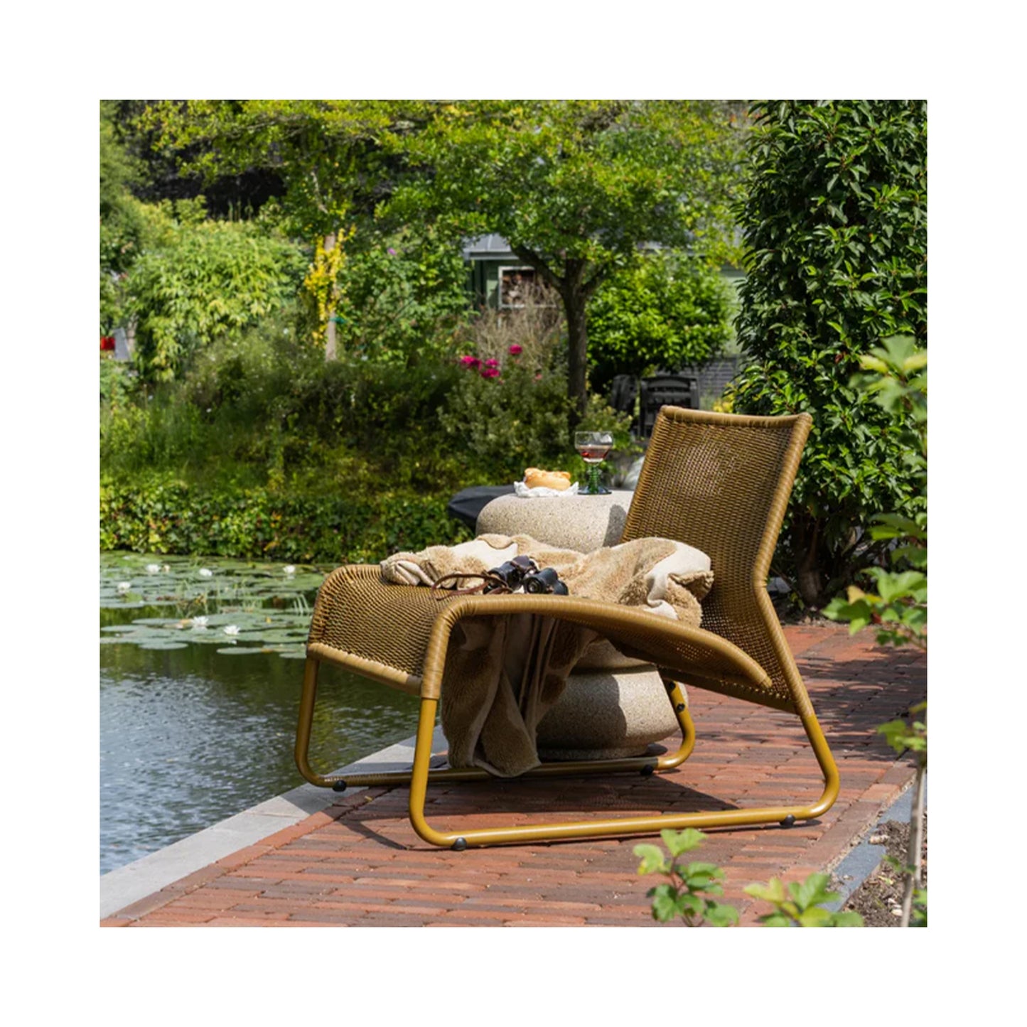West Garden Lounge Chair